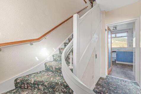 2 bed, 1 bath Semi-Detached in Leeds - Photo 7