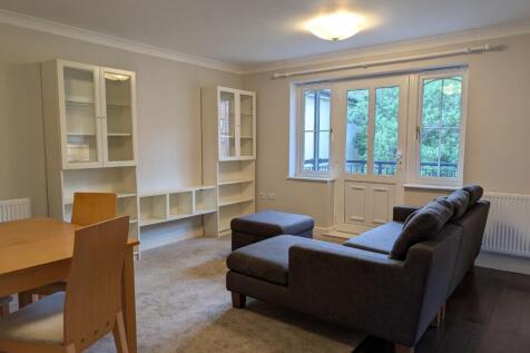 Flat 6 Phoenix House 007B.jpg