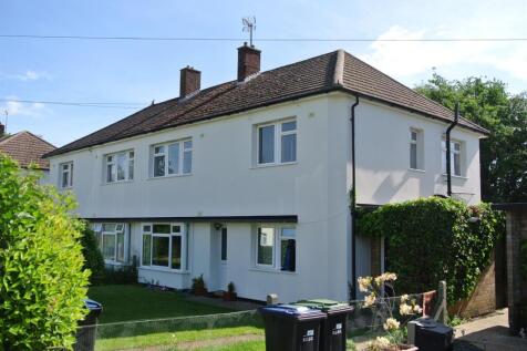 2-bed flat on Eastern Avenue, Soham, Ely, £1,250/mo