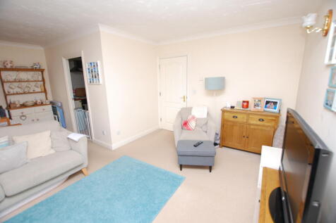WILLOW HOUSE photo 4
