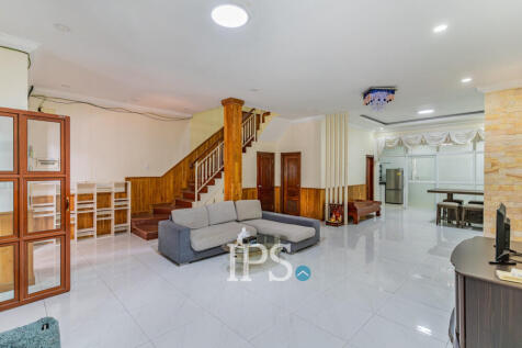 4 Bedroom Twin Villa For Sale - Bassac Garden City, Tonle Bassac, Phnom Penh