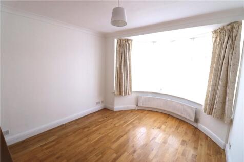 Summit Close, London, NW9 photo 5