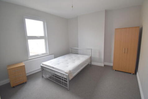 Room 2.JPG