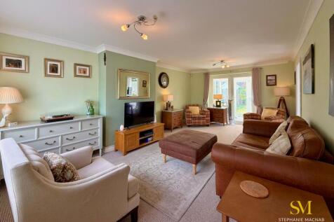 Lytles Close, Formby, Liverpool, L37 photo 3