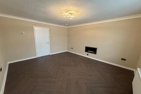 Verwood photo 4