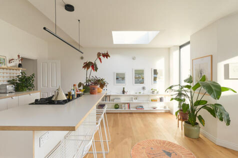 London, N22 - property photo