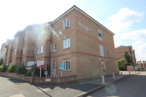 2-bed flat on 28 Prince Regent Court, Leamington Spa, £1,550/mo