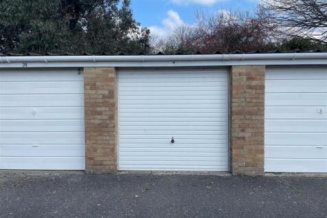 Garage front.jpg