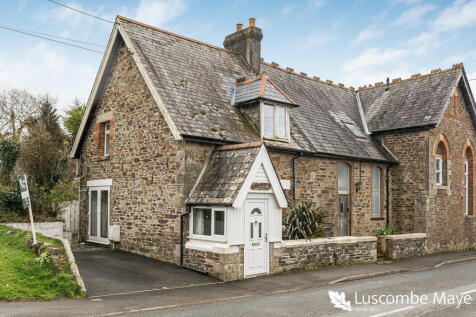Yelverton, PL20 - property photo
