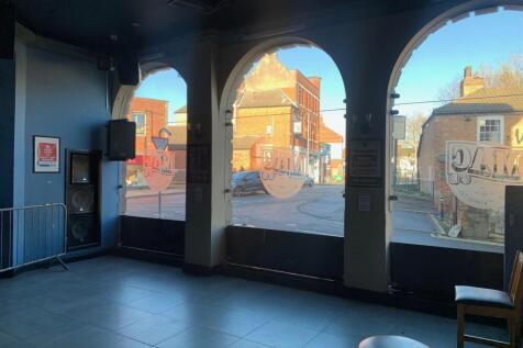 Pub to rent Image 4