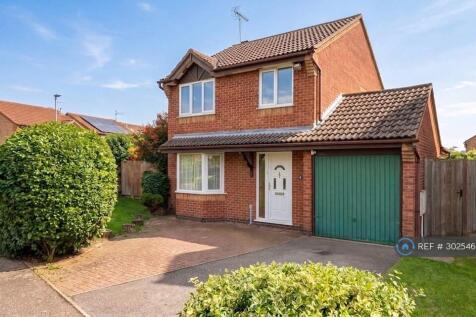 3 Bed Detached House With Garage 
