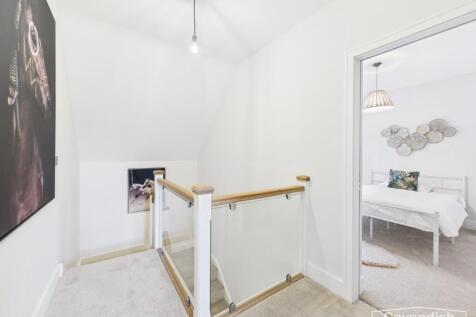 SECOND FLOOR LANDING