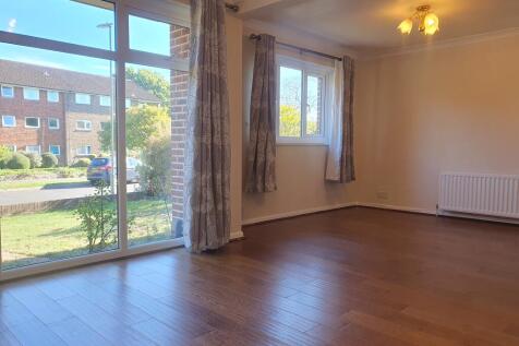 Kingsway Gardens, Hiltingbury photo 3