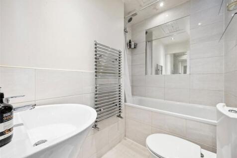 Tournay Road, London photo 5