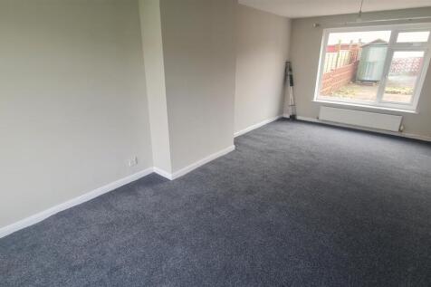 Chaucer Avenue, Egremont, CA22 photo 3