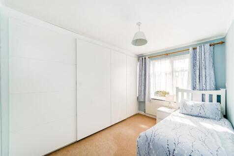 76 Roberts Road-18.jpg