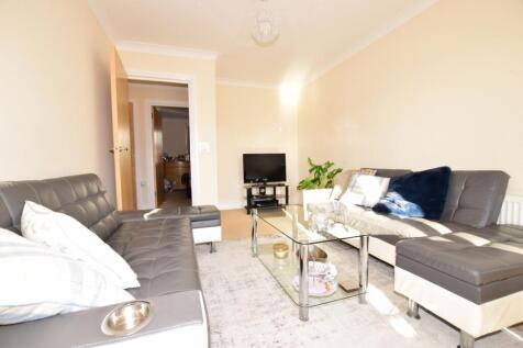 Living room 2