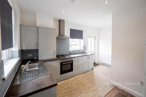 Rose Crescent, Whitburn, Sunderland photo 4