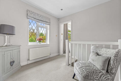 8 Spinfield Lane West, SL7 2DB (LOW RES)-3