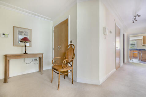 17-6814895170cc8-...