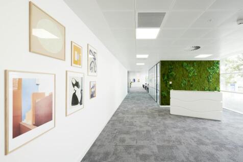 RIVERSIDE HOUSE 060921_NSP9358 High Res.jpg