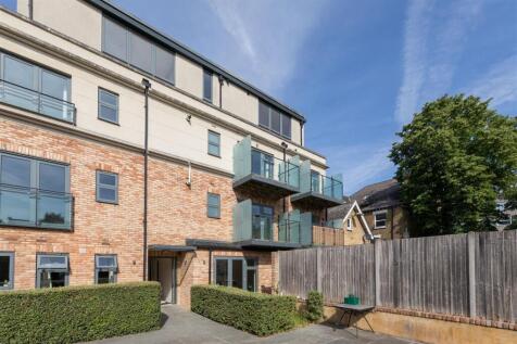 Stainforth Road, E17