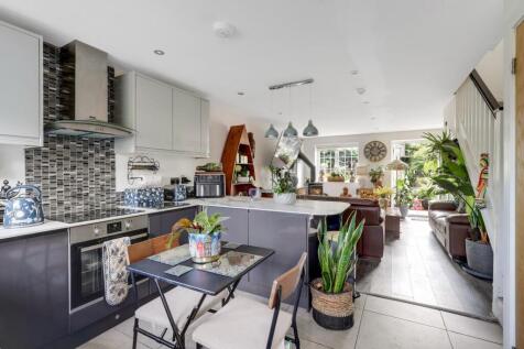 Kitchen/Living Room