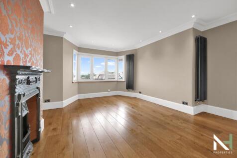 Hale Lane, Mill Hill, NW7 photo 4