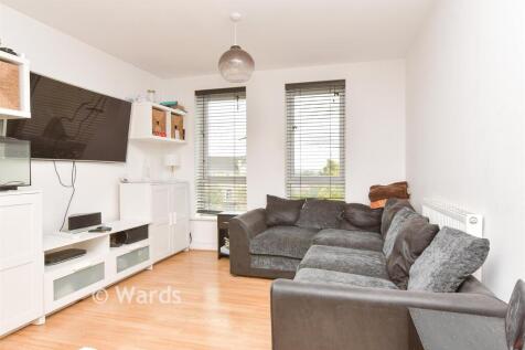 Kitchen/ Living Room