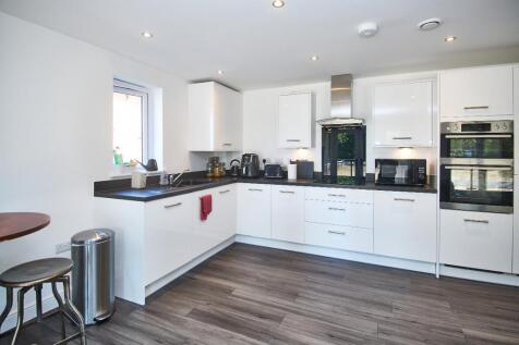 Tanner Close, Frenchay, Bristol, BS16 2NU photo 4
