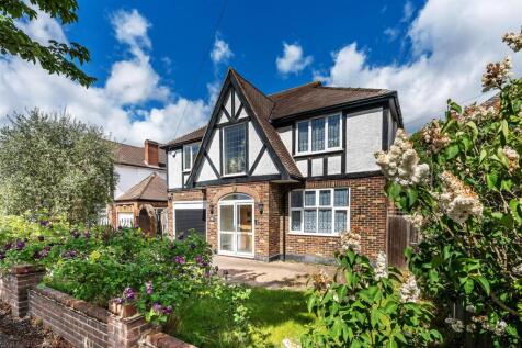 13-Holmwood-Road-9.jpg