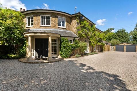 Hertford, SG13 - property photo
