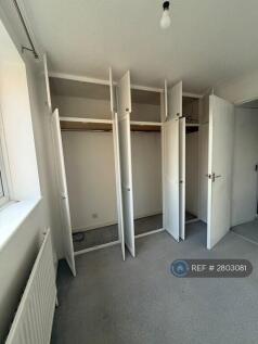 Fitted Wardrobe