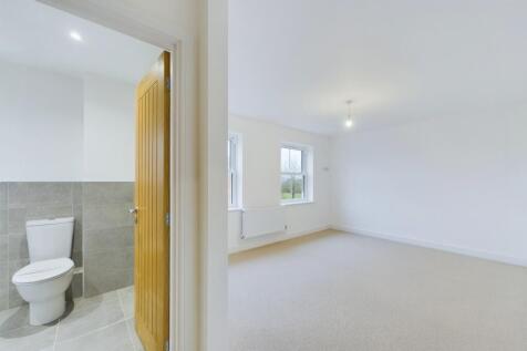 Bedroom 2 with Ensuite