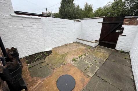 Rear Yard...jpg