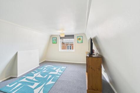 CAM01791G0-PR0158-STILL022