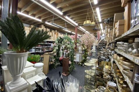 Unit 12 Metro Centre  Isleworth 4 Copy.jpg