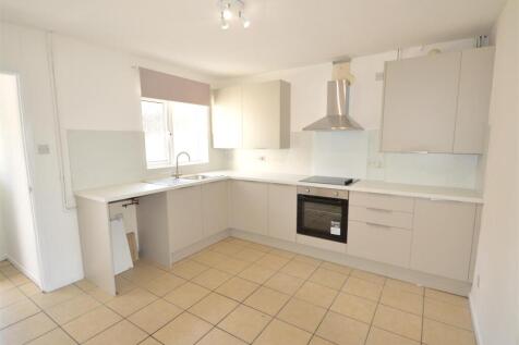 Kitchen new.JPG