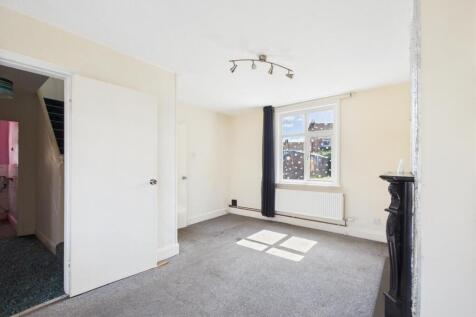 10 Westfield Avenue Photos (1).jpg