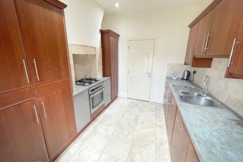 578 Yarm Road, Eaglescliffe photo 3