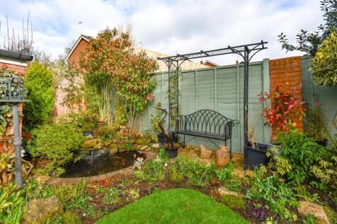 3 Carnforth Close-14.jpg