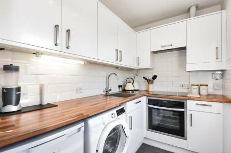 London Street, Reading, Berkshire, RG1 photo 3