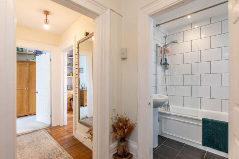 Hallway/Bathroom