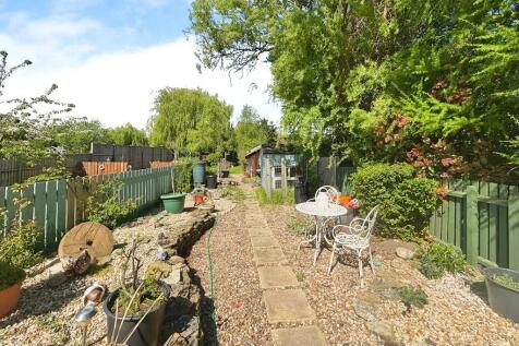 cdcbc815-WhatsApp...