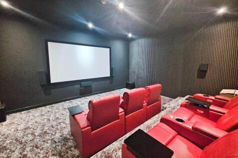 Cinema room (to p...