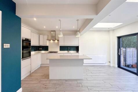 Open Plan Living Dining Kitchen