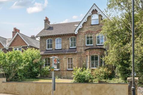 1313593-2-685e9c1...