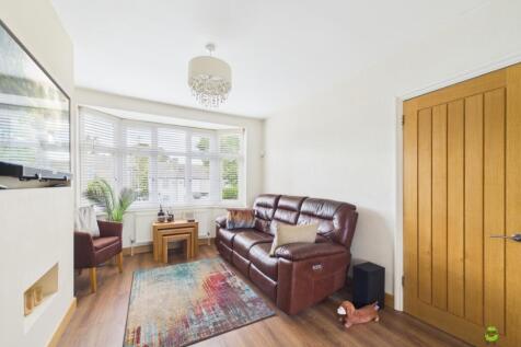 Presented by Clinton at EweMove Bexleyheath and Da