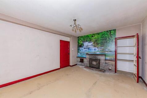 Smiddy Cottage East Glenogil-11.JPG