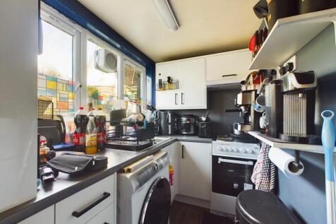 CAM03481G0-PR0081-STILL009